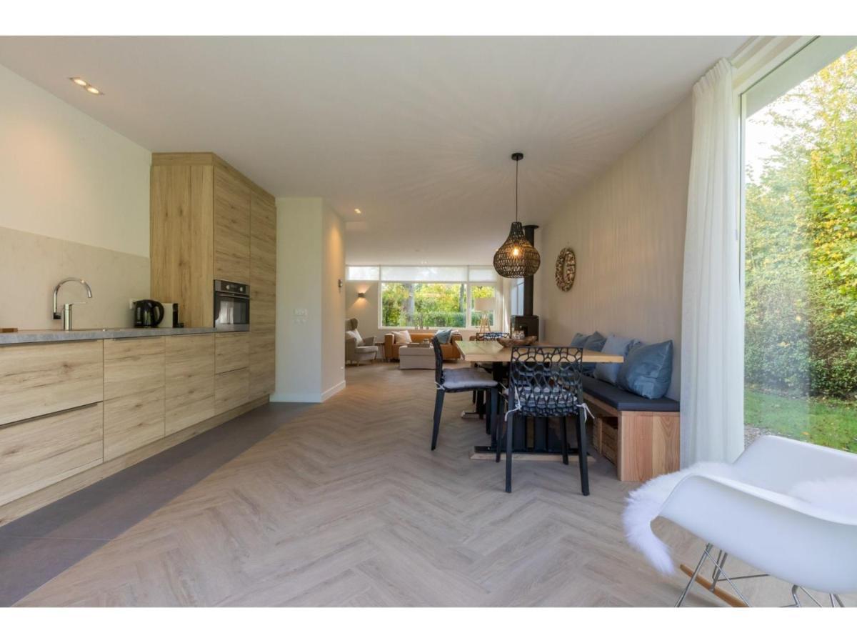 Beautiful Holiday Home With Sauna In A Quiet Wooded Area In Oostkapelle Kültér fotó